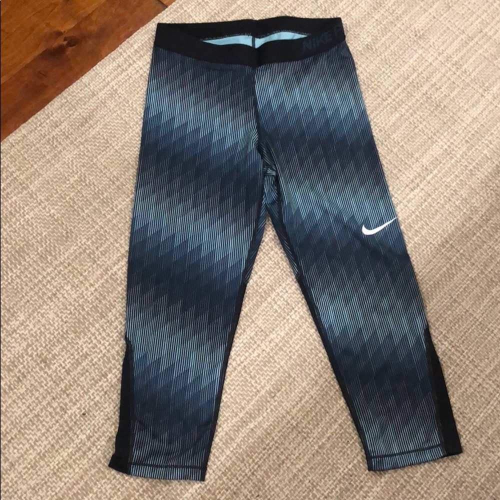 Nike leggings